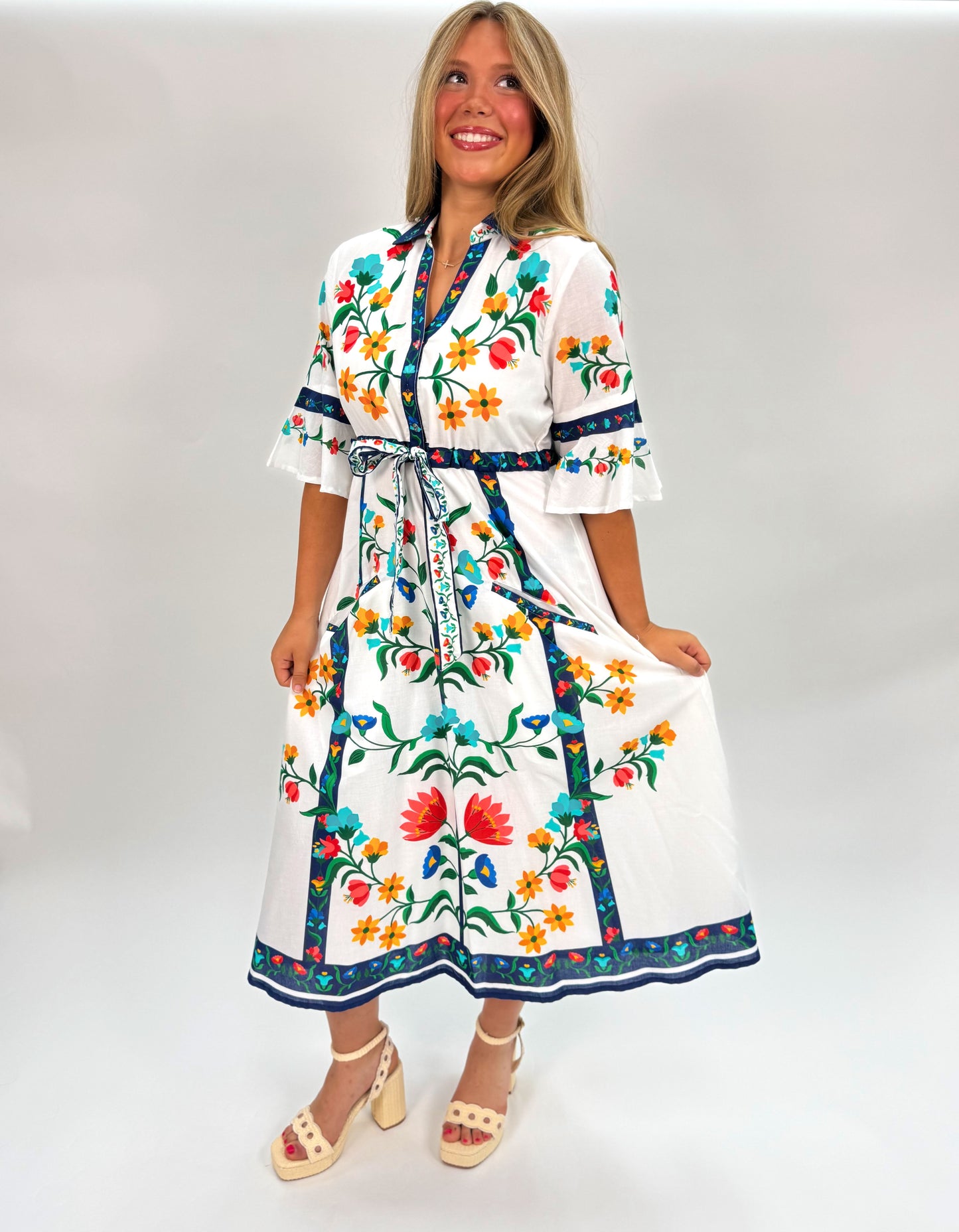 Cape Midi Dress Fiore White Placement