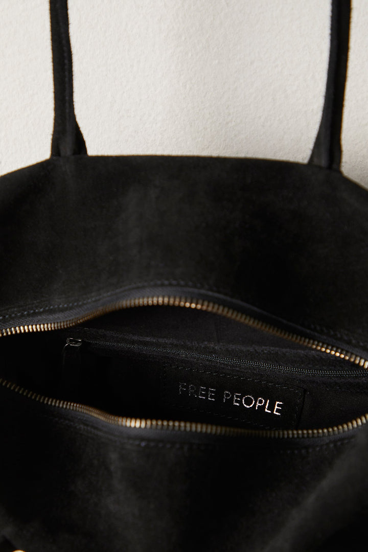 Sierra Suede Shoulder Bag / Black