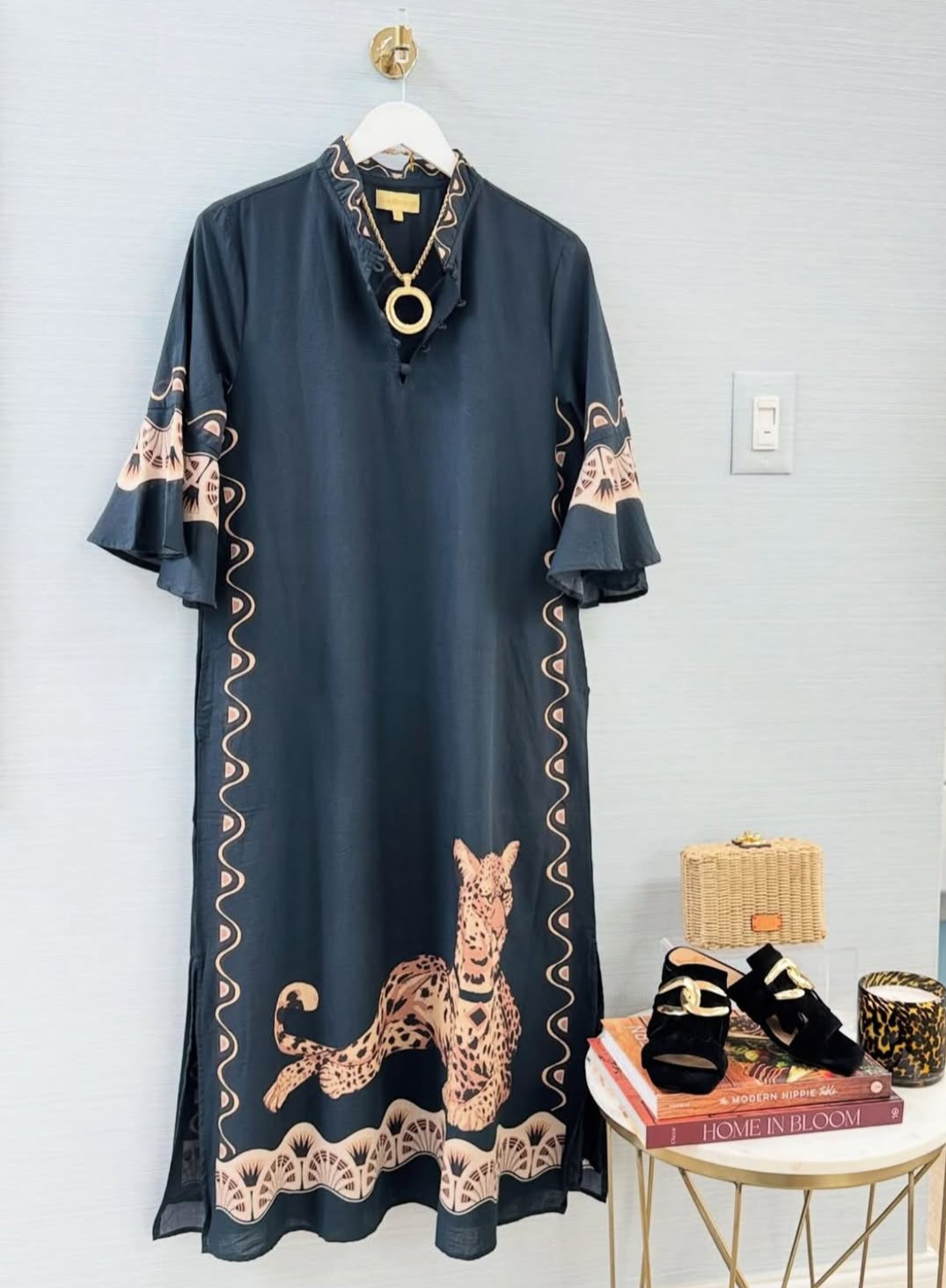 Como Midi Cheetah Black