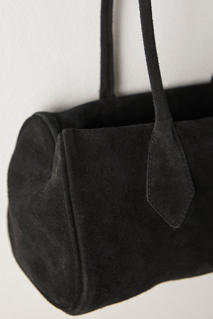 Sierra Suede Shoulder Bag / Black