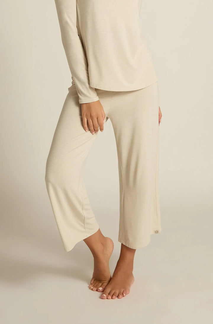 Wide-Leg Capri Pant