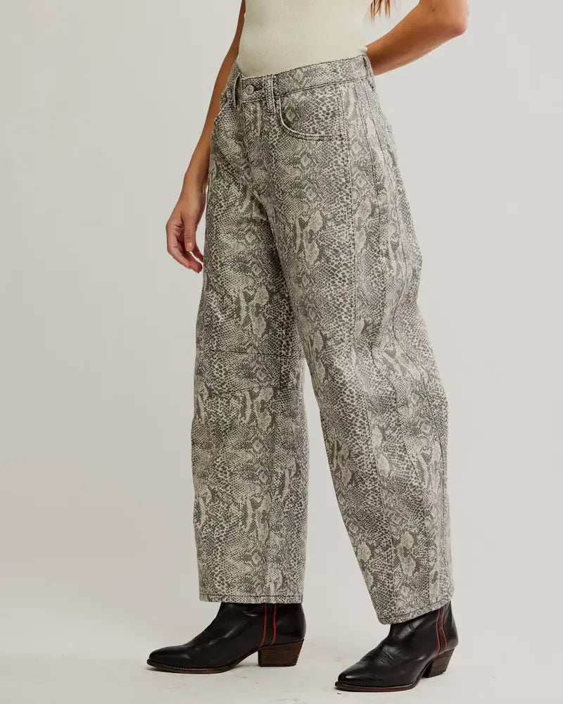 GOOD LUCK PRINTED BARREL JEANS | SNAKE