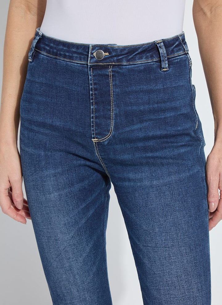 Estelle Everyday Flare Denim / Dark Midwash