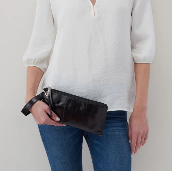 Vida Wristlet Black