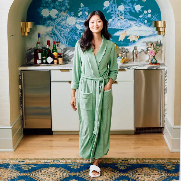 Scalloped Long Lightweight Robe | Basil
