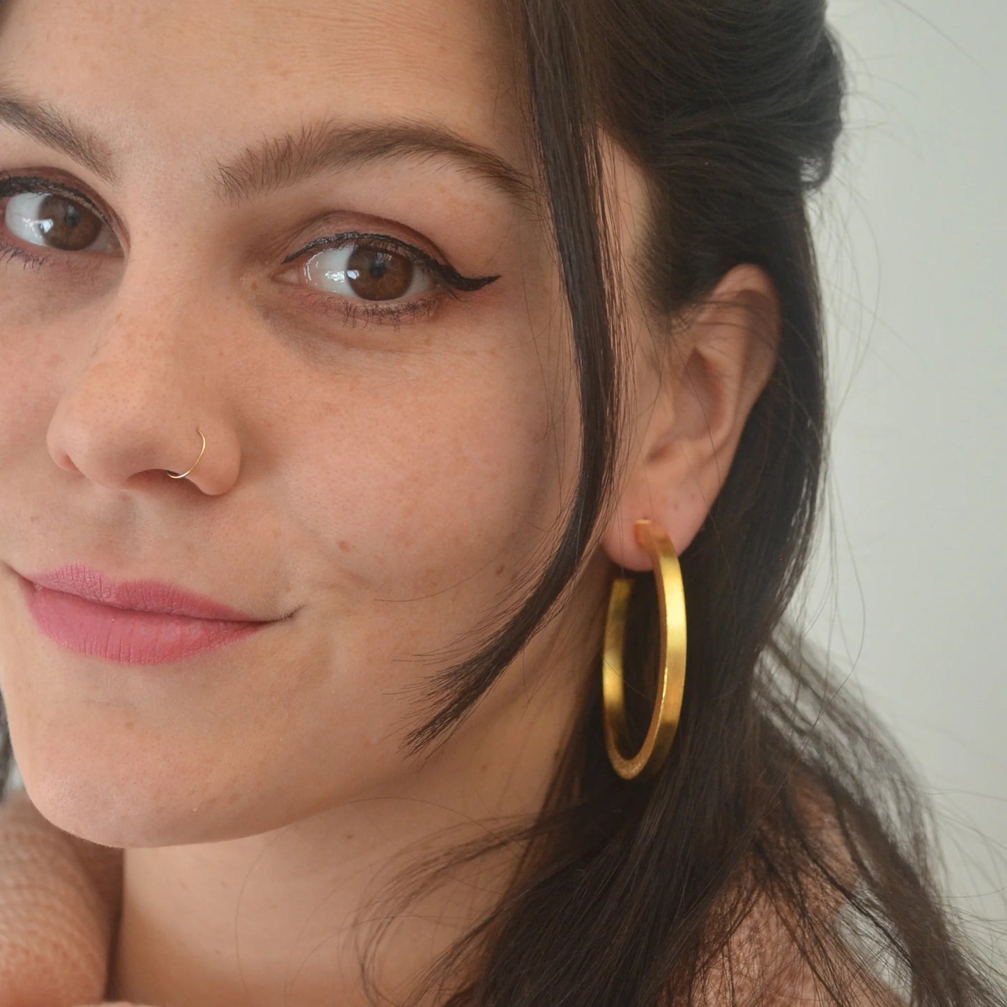Pamela Hoop Earrings AG1097*