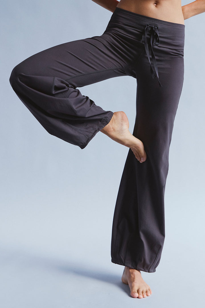 Quick Step Pant in Chocolate