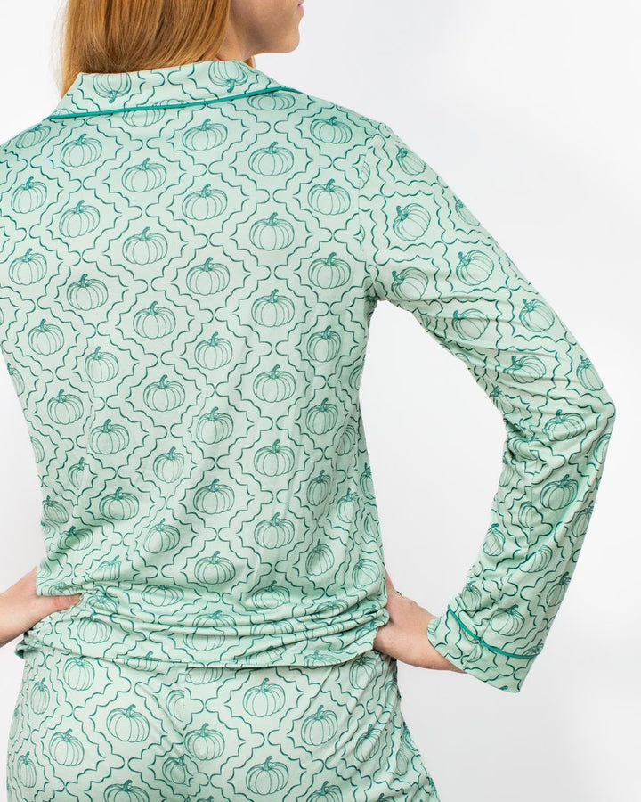 Give 'em Pumpkin Long Sleeve Sleep Shirt