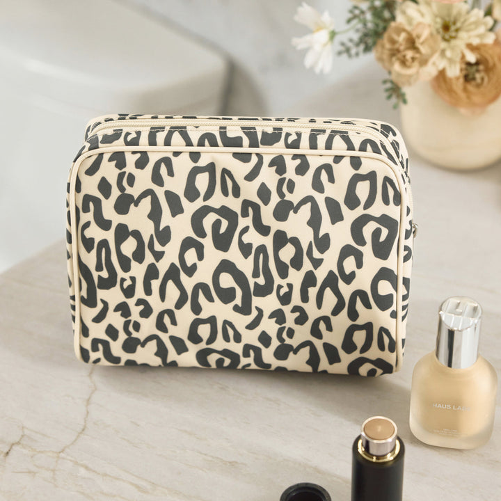 Medium Patterned Toiletry Bag | Leopard