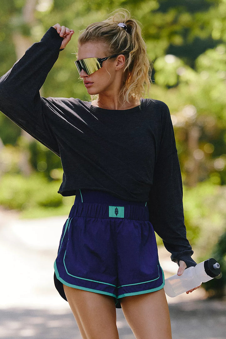 Free People My Time Layer Top / Black 