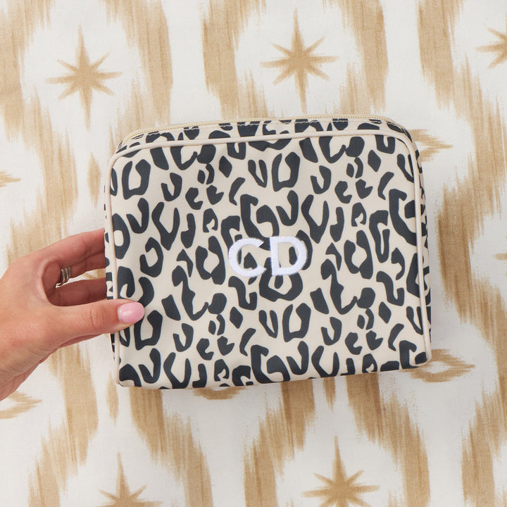 Medium Patterned Toiletry Bag | Leopard