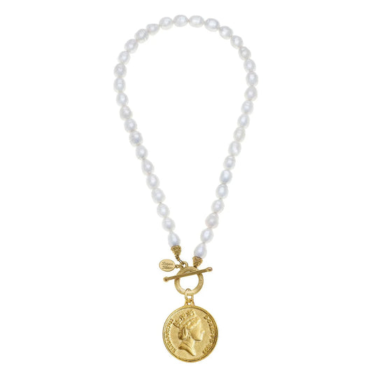 Queen Elizabeth Scalloped Coin Pendant Freshwater Pearl Necklace*