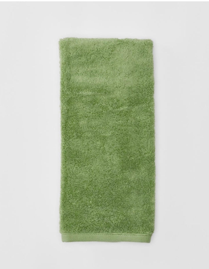 Weezie Basic Hand Towel Green