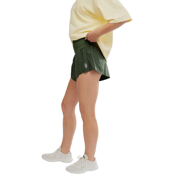 Carpe Diem Short in Ivy