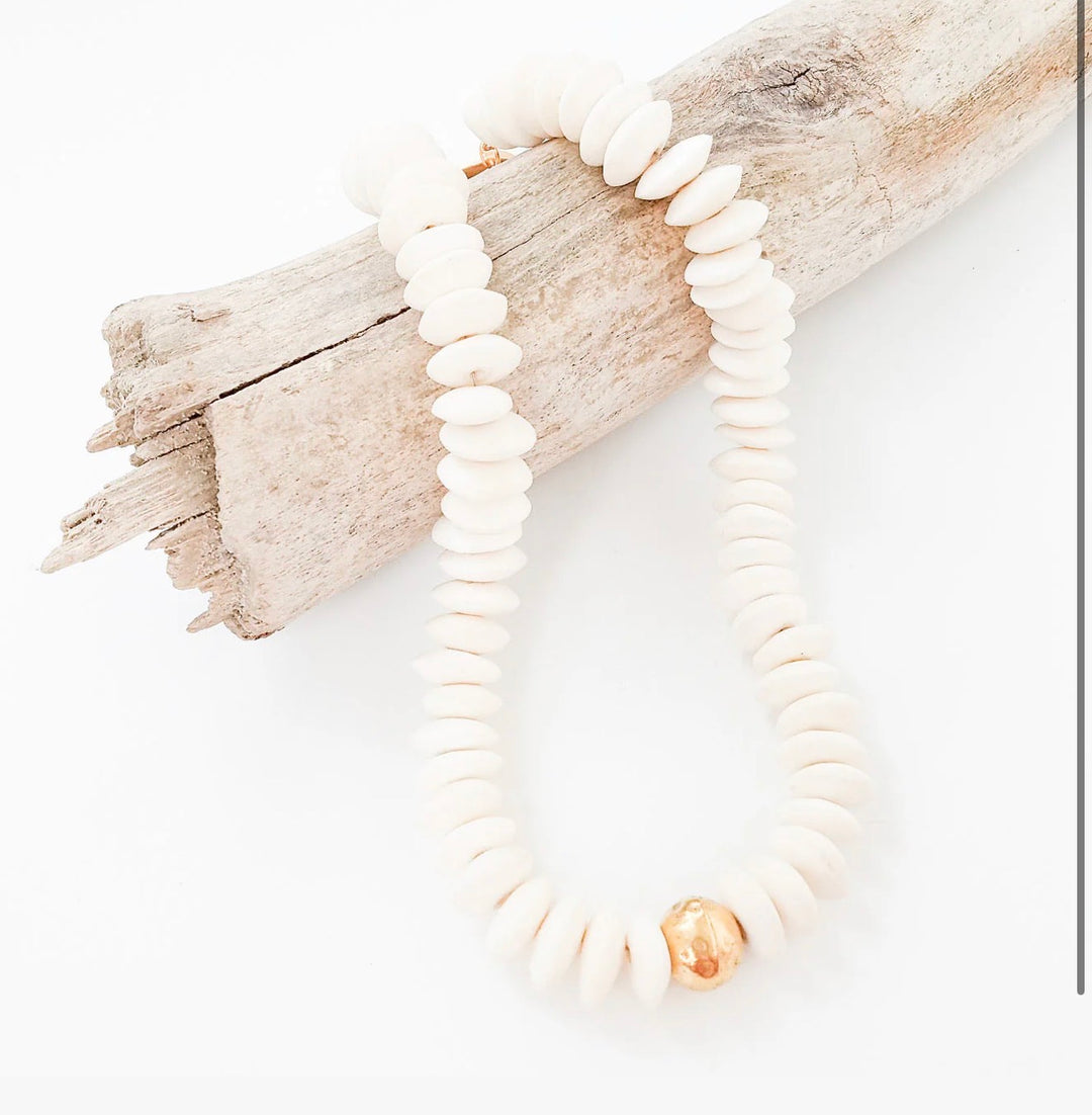 Virtue Jewelry Heishi Bone Necklace Cream 