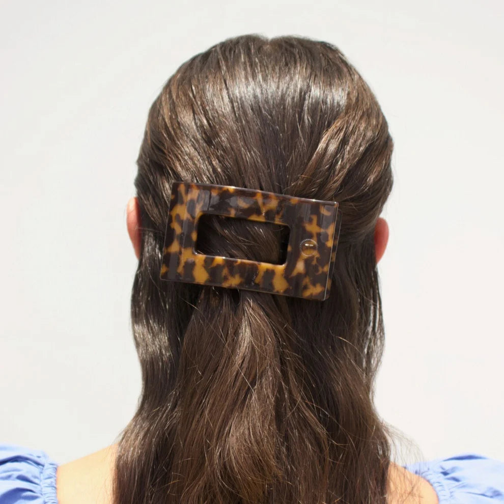 Flat Rectangle Medium Clip Tortoise