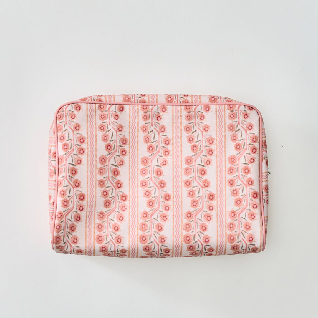 Weezie Large Patterned Toiletry Bag | Climbing Vines