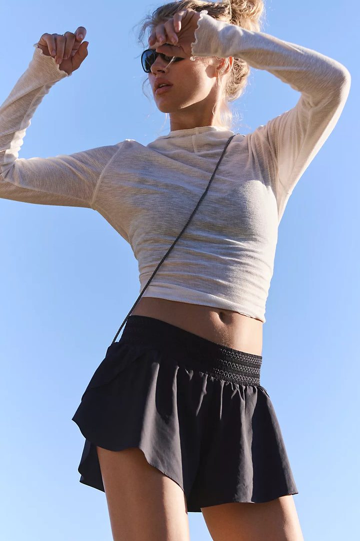 Element Short: Black