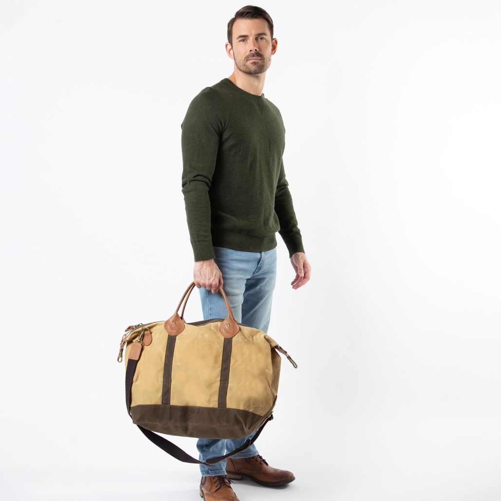 Waxed Canvas Weekender Bone with Olive Trim*
