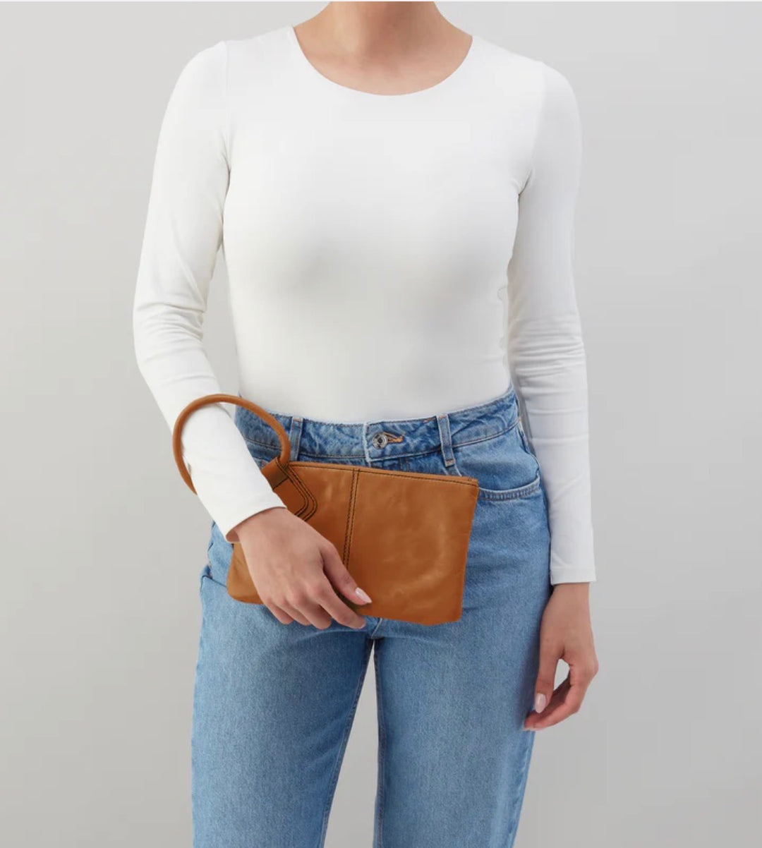 Sable Wristlet | Truffle