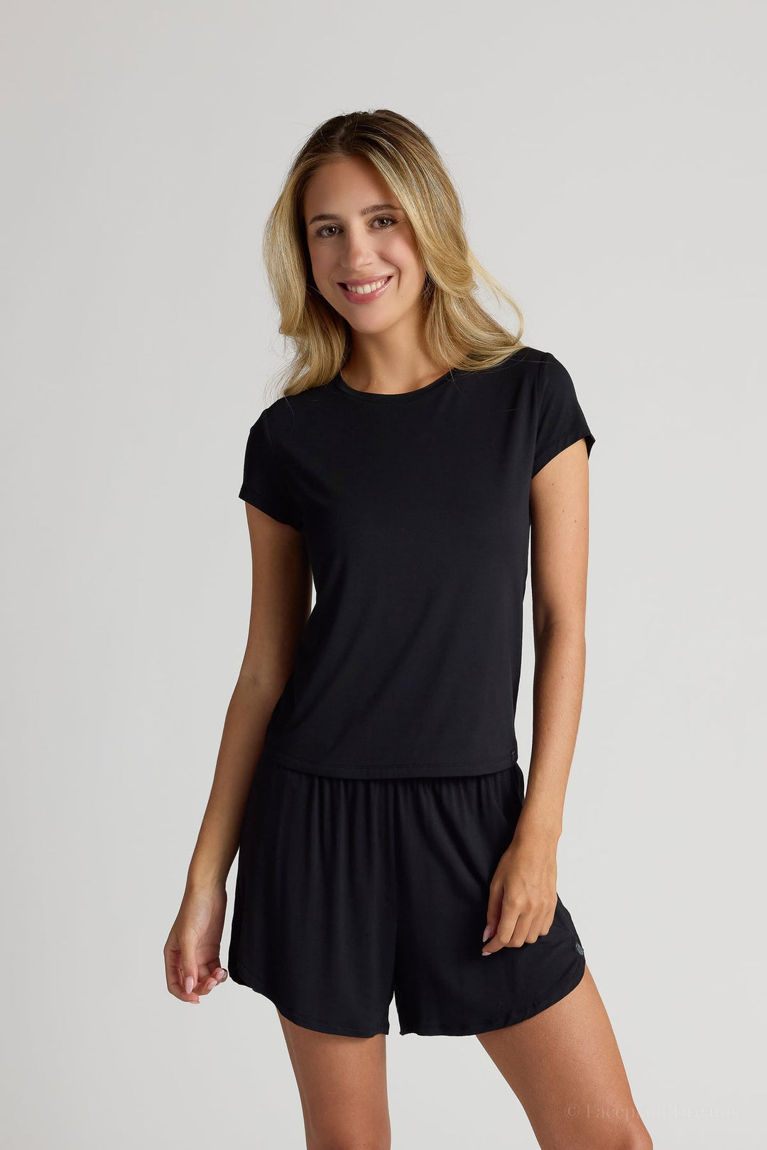 Faceplant Dreams Basic Crew Tee | Black