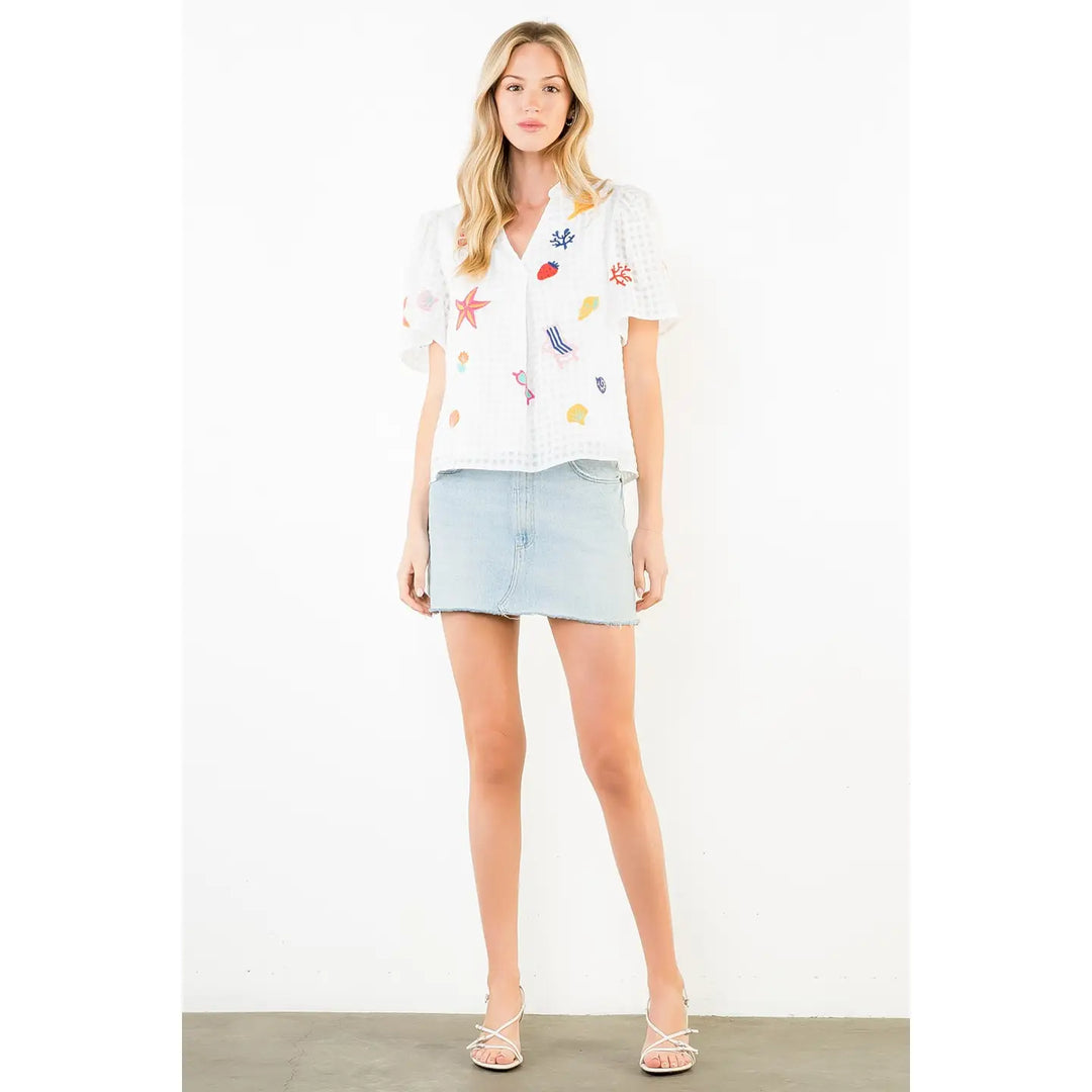 Short Sleeve Embroidery Detail Top | White Summer Print