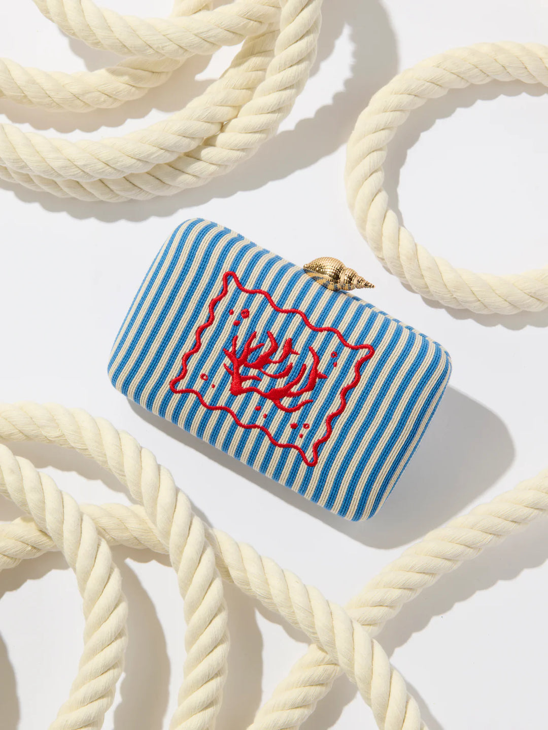 Marina Minaudière, BLUE