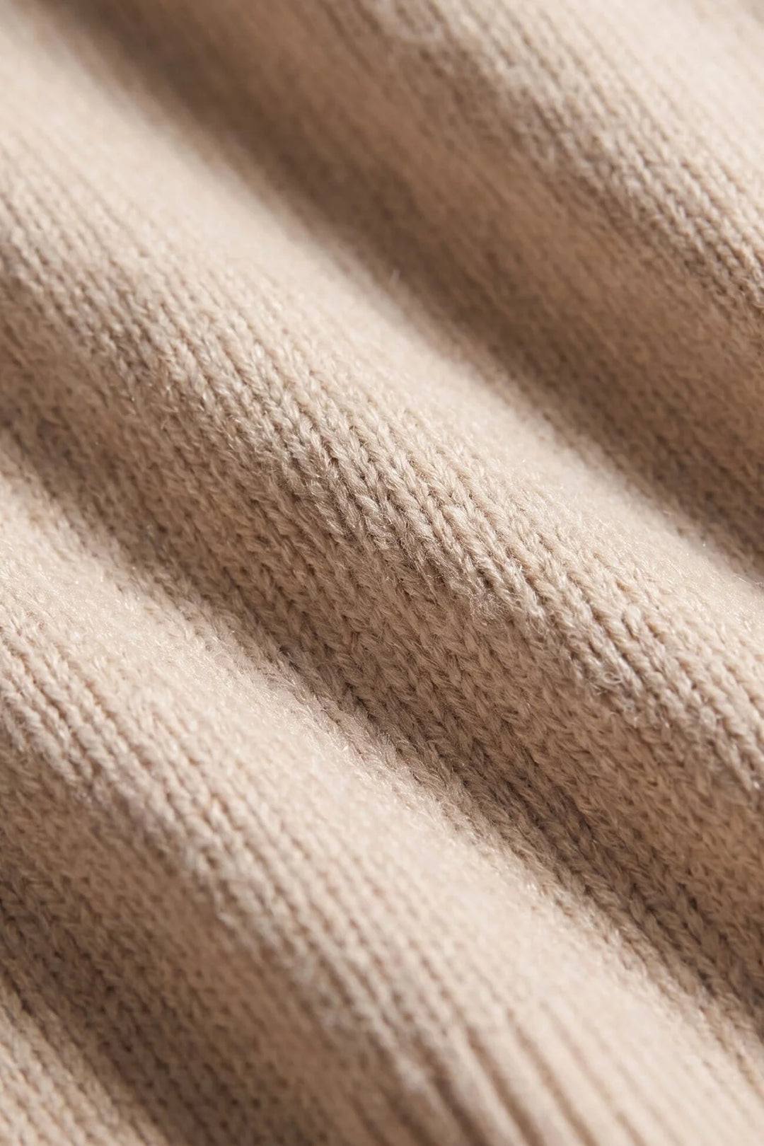 Cloud Spun V-Neck Sweater | Frosted Pearl