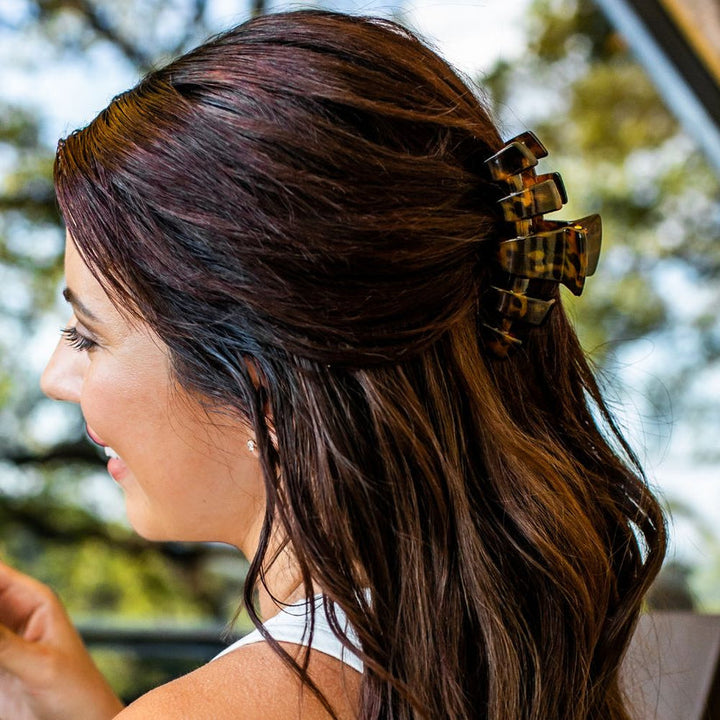 Teleties Classic Tortoise Medium Claw Hair Clip