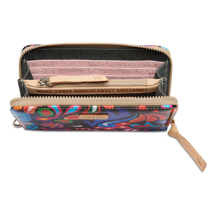 Essential Wallet | Sophie