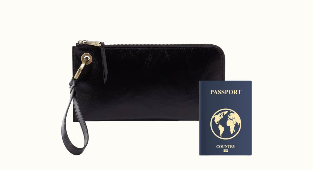 Jett Wristlet | Black