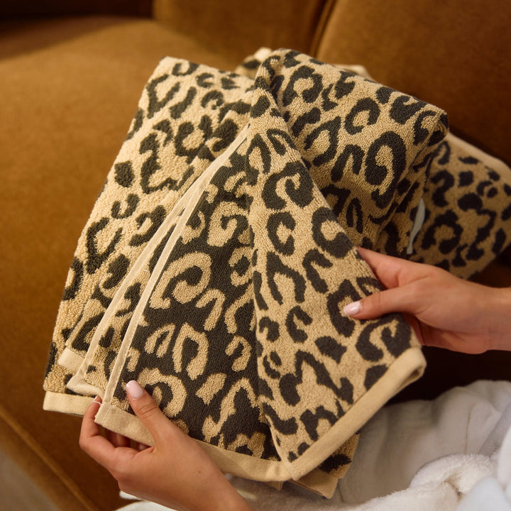 Leopard Single Hand Towel