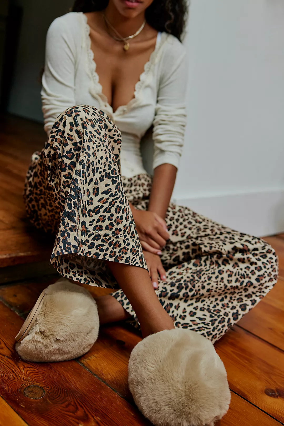 Snowball Slipper / Taupe