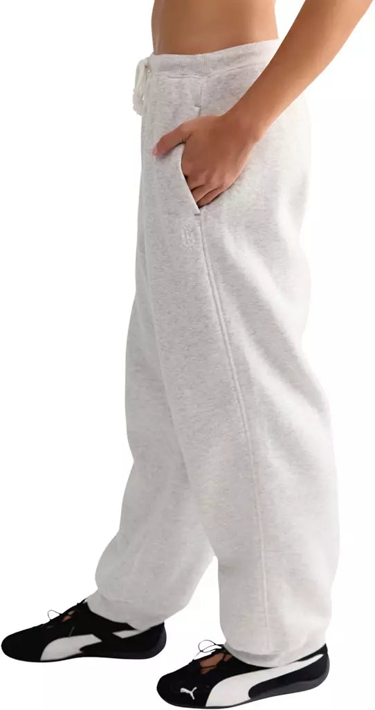Final Call Jogger in White Heather Grey