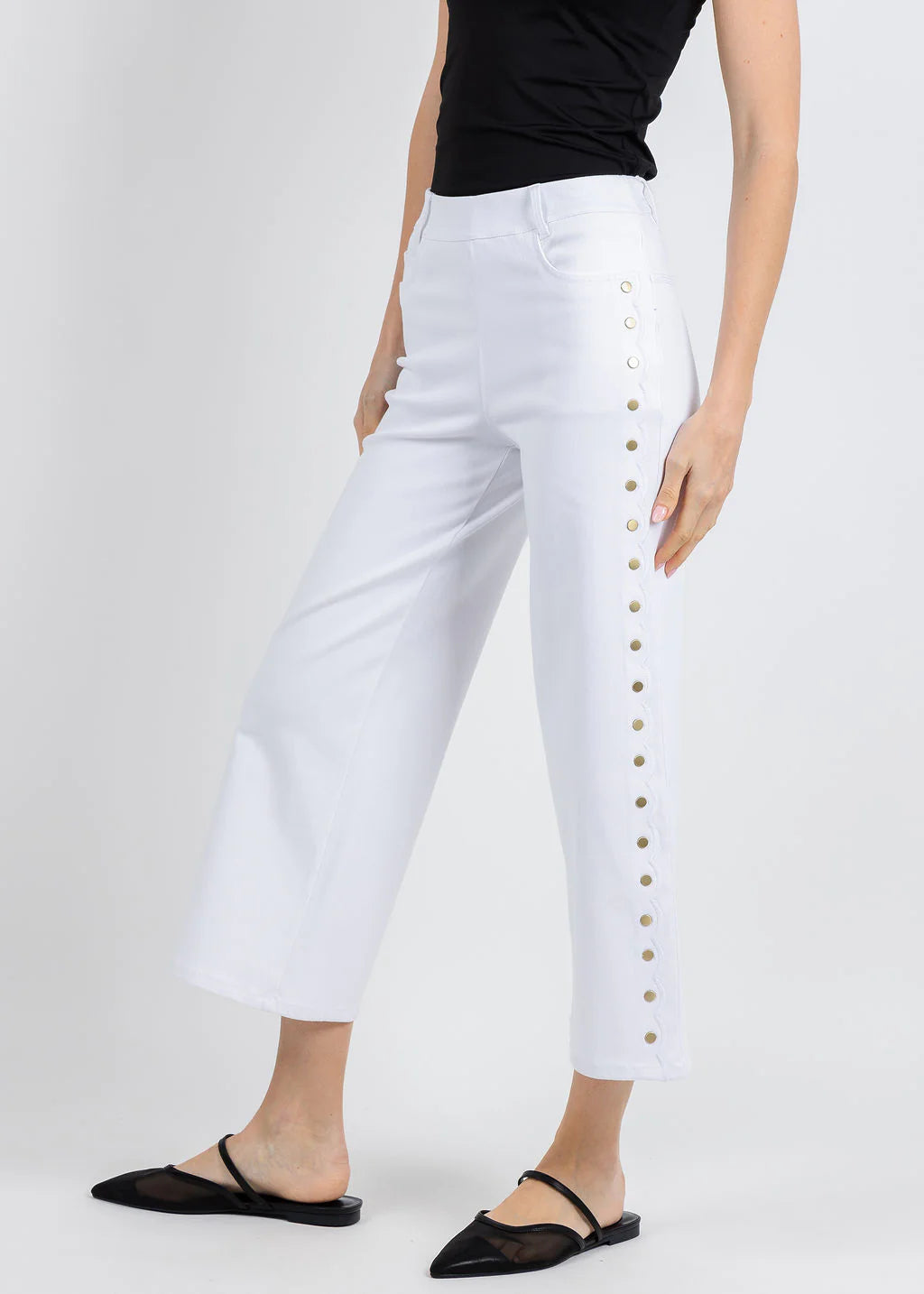 Willa Scallop Studded Crop Denim