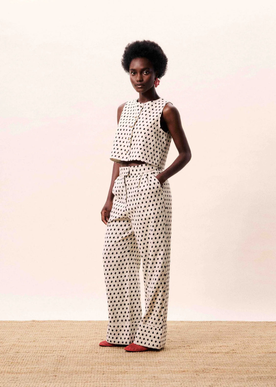 Isolde Pant