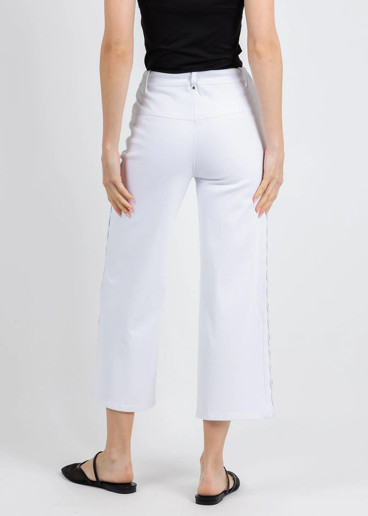 Willa Scallop Studded Crop Denim