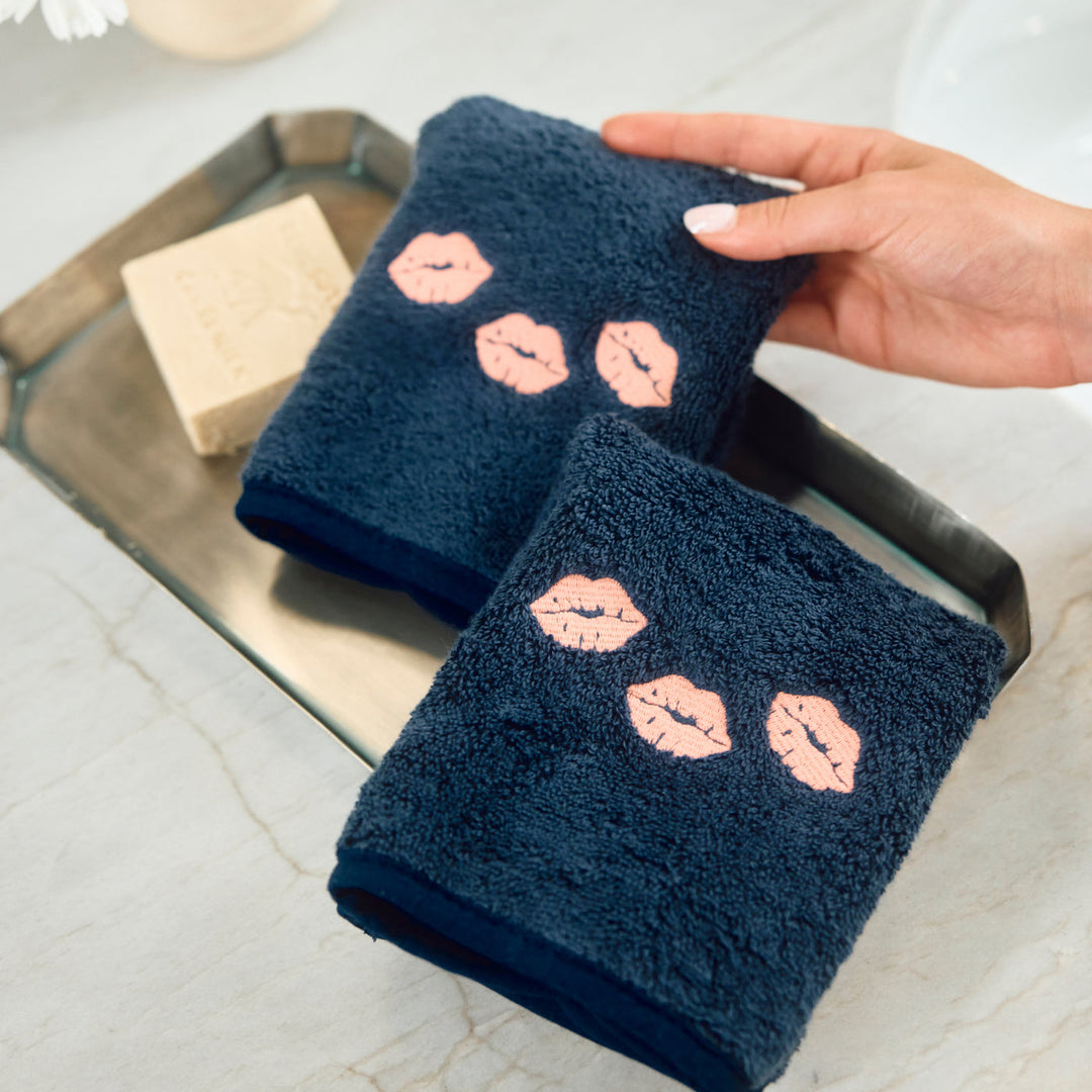 Makeup Towel | Coral Kiss