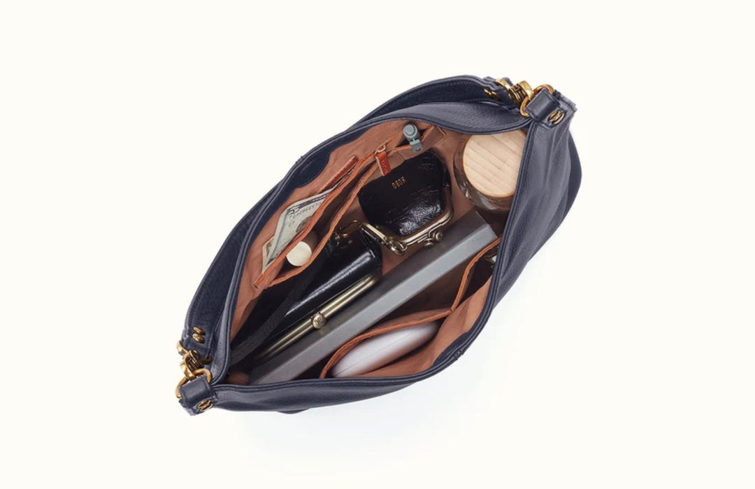 Pier Shoulder Bag | Ink Navy