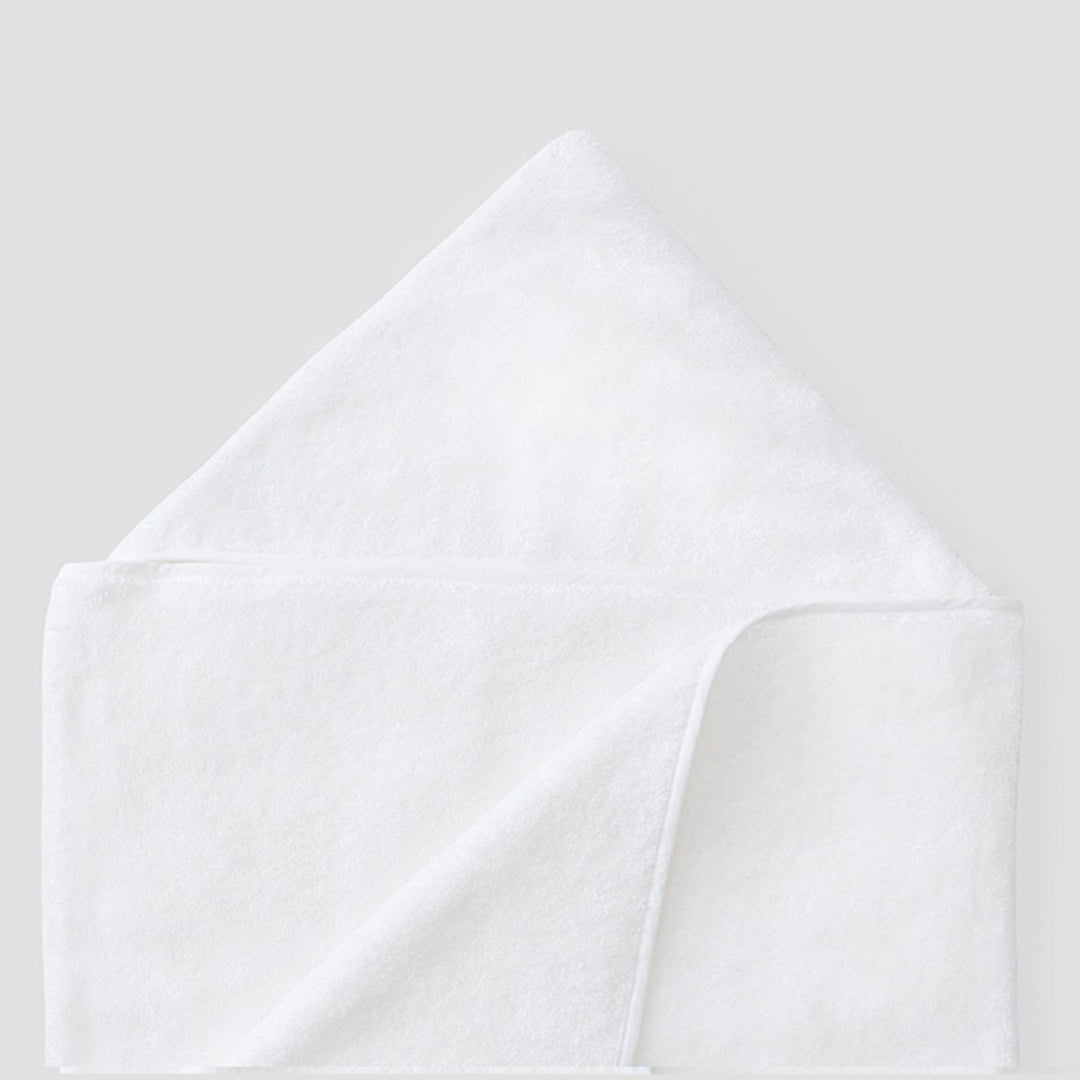 Weezie Kid’s Hooded Towel | White on White