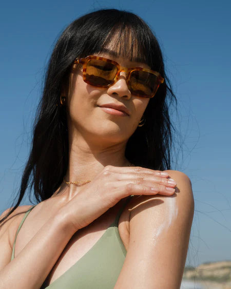 Coola Sunscreen Body Lotion Guava Mango 5oz