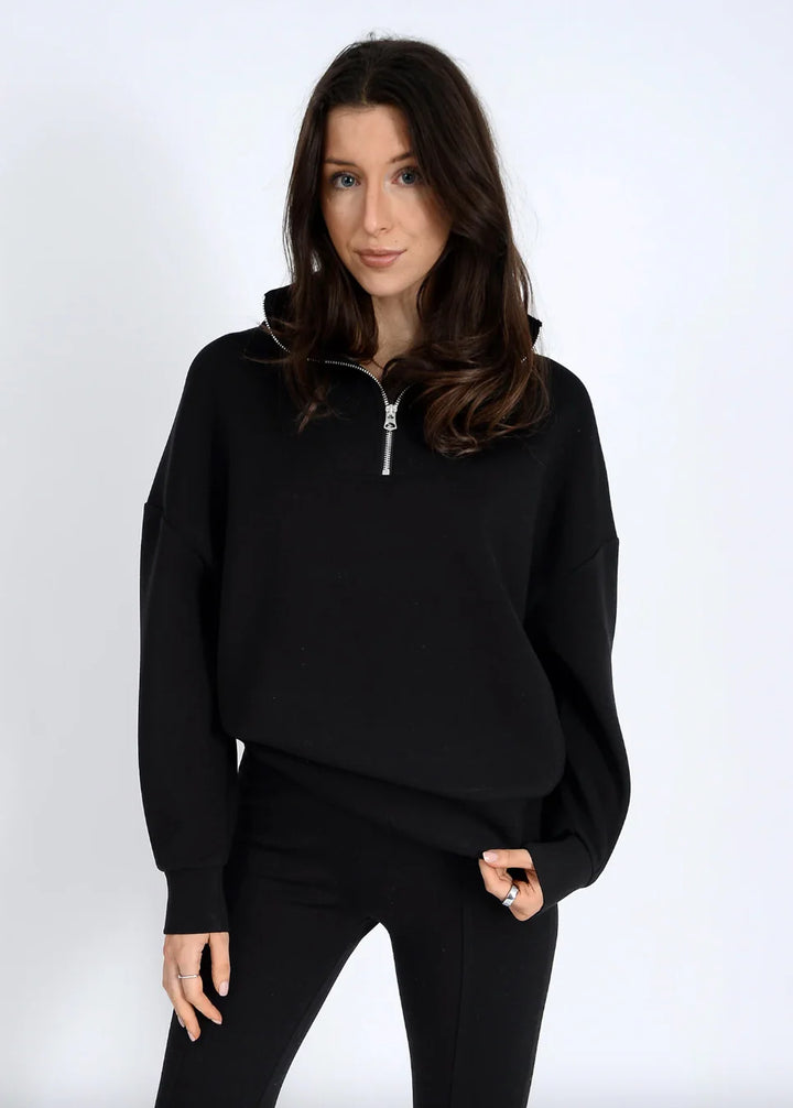 Seanni Soft Knit Half Zip Pullover / Black