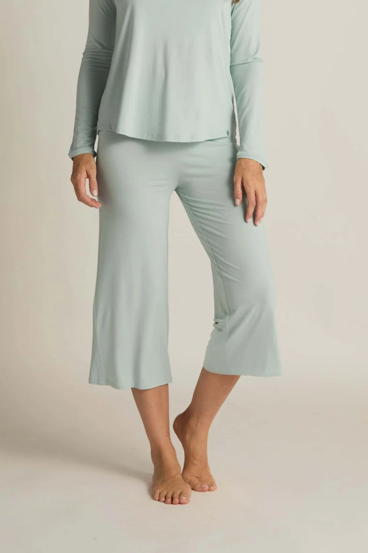 Wide-Leg Capri Pant