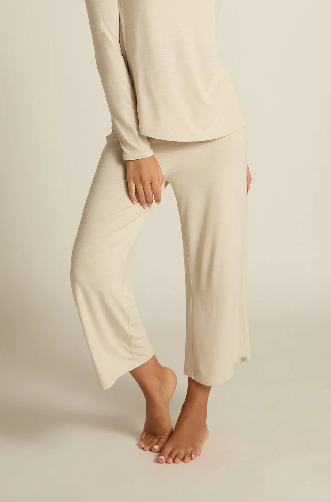 Wide-Leg Capri Pant