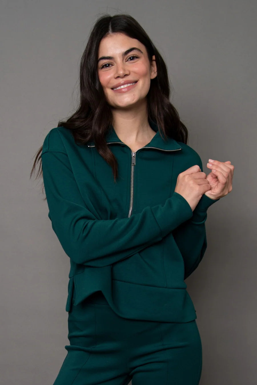 MAYURA SIGNATURE SOFT KNIT HALF ZIP PULLOVER | Dark Green