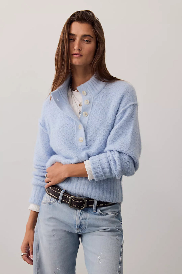 Tucked Henley Pullover in Blue Snowflake Combo