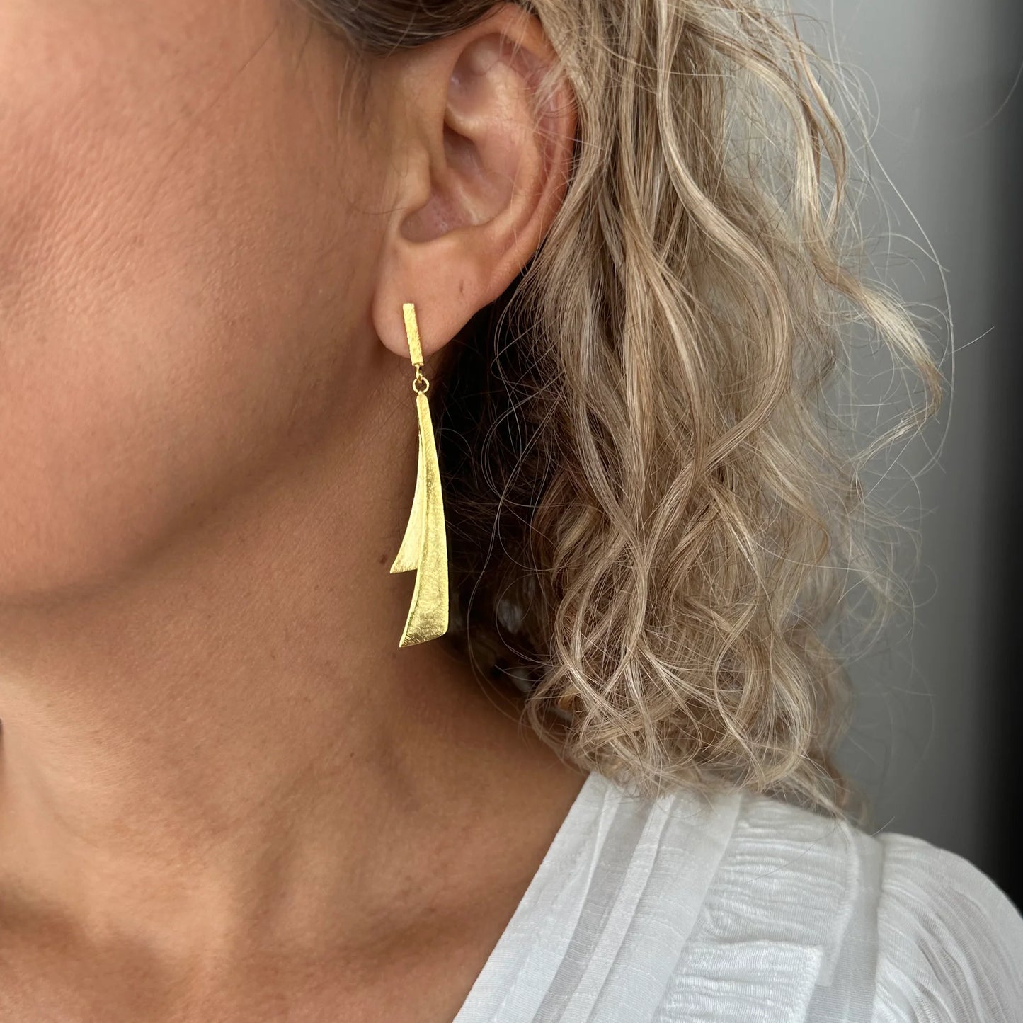 Anecy Long Earring NB843*
