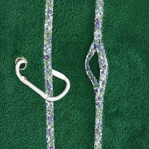 Scalloped Golf Towel | Green Terry Clubs