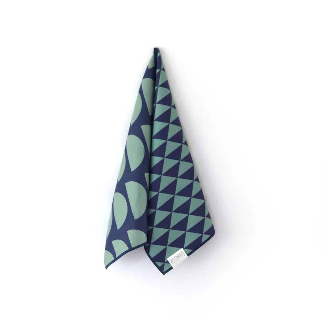 Sage Reversible Microfiber Hand Towel